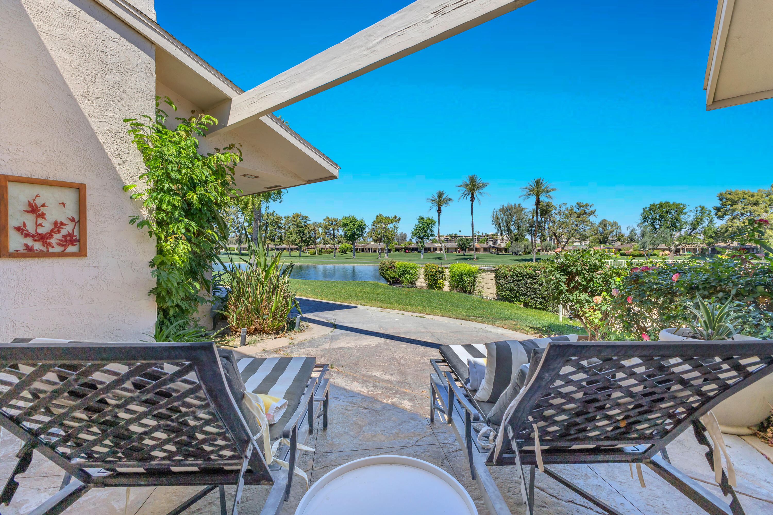24 Columbia Drive Rancho Mirage, CA 92270 - Photo 9 of 58 Ext lookout 2