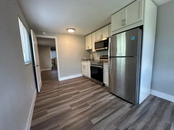 $1,550 | 6770 Park Street, Hollywood, FL 33024