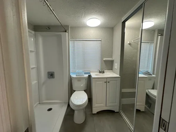 $1,550 | 6770 Park Street, Hollywood, FL 33024