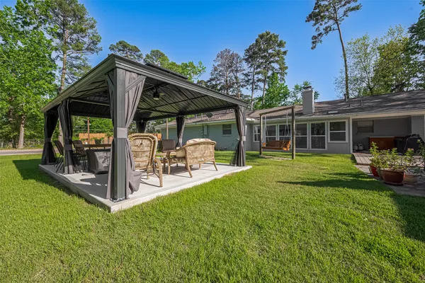 $815,000 | 1535 Spring Hills Drive, Spring, TX 77386