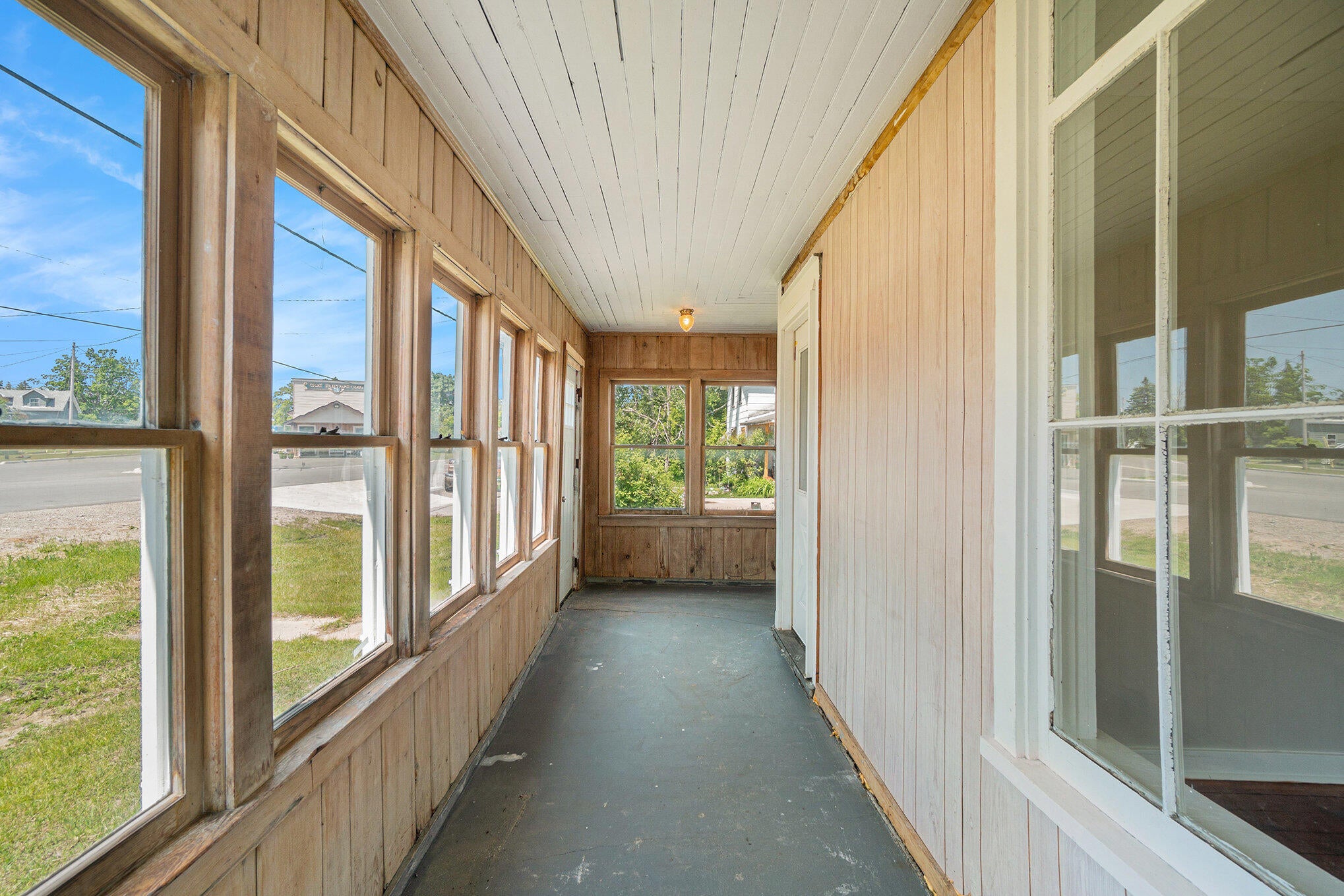 1014 Court Street Cheboygan, MI 49721 - Photo 21 of 34 Gallery Image 21