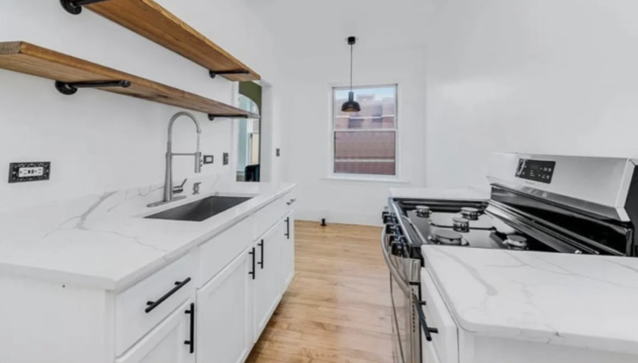 1329 West Addison Street, Unit 3A Chicago, IL 60613 - Photo 4 of 10