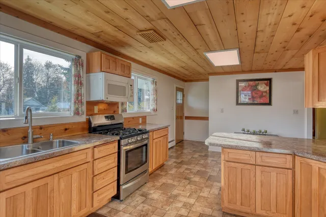 $465,000 | 520 East Crawford Street, Deer Park, WA 99006