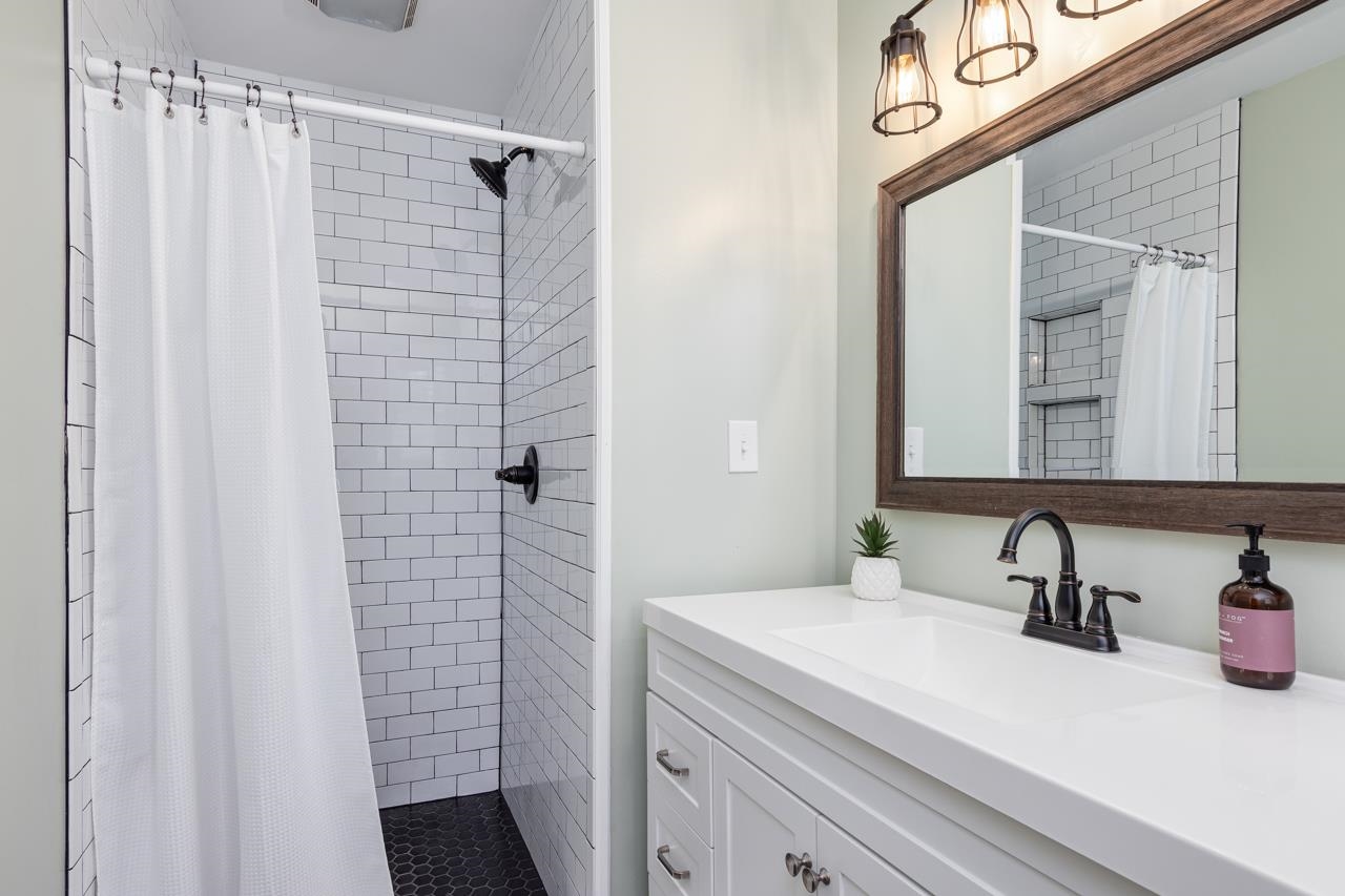 122 Lullwater Road Greenville, SC 29607 - Photo 27 of 36 Gallery Image 27