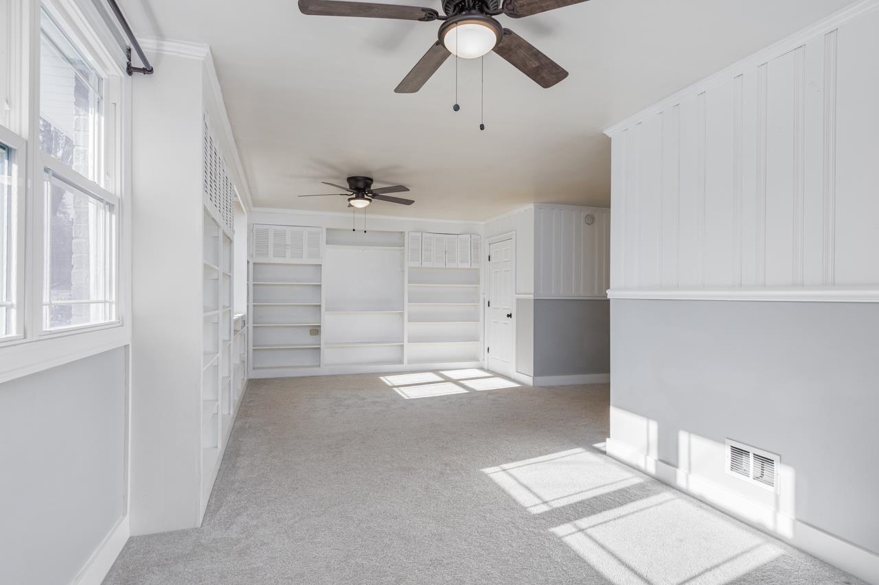 122 Lullwater Road Greenville, SC 29607 - Photo 33 of 36 Gallery Image 33