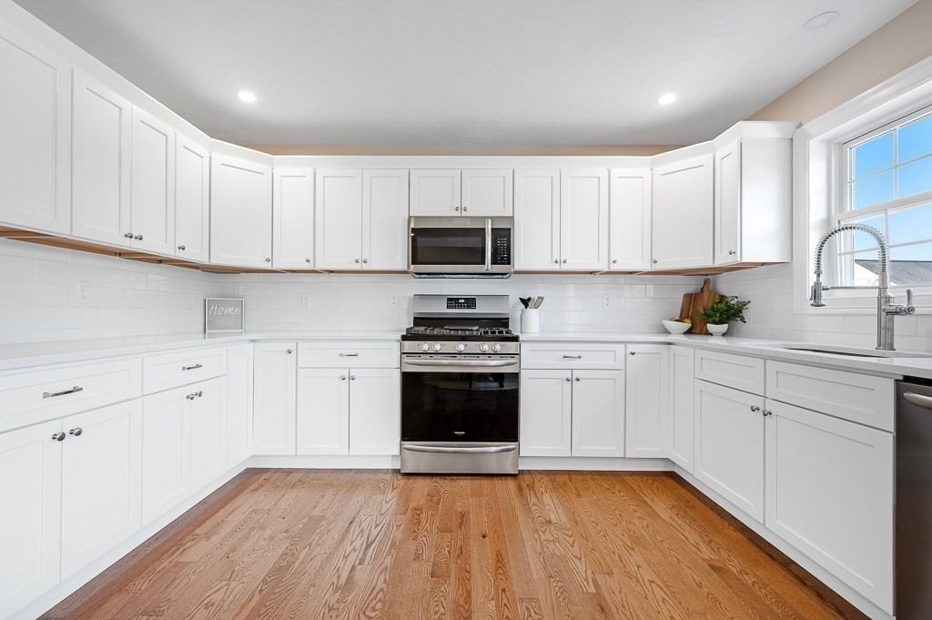 322 Massasoit Road Worcester, MA 01604 - Photo 5 of 32 Gallery Image 5