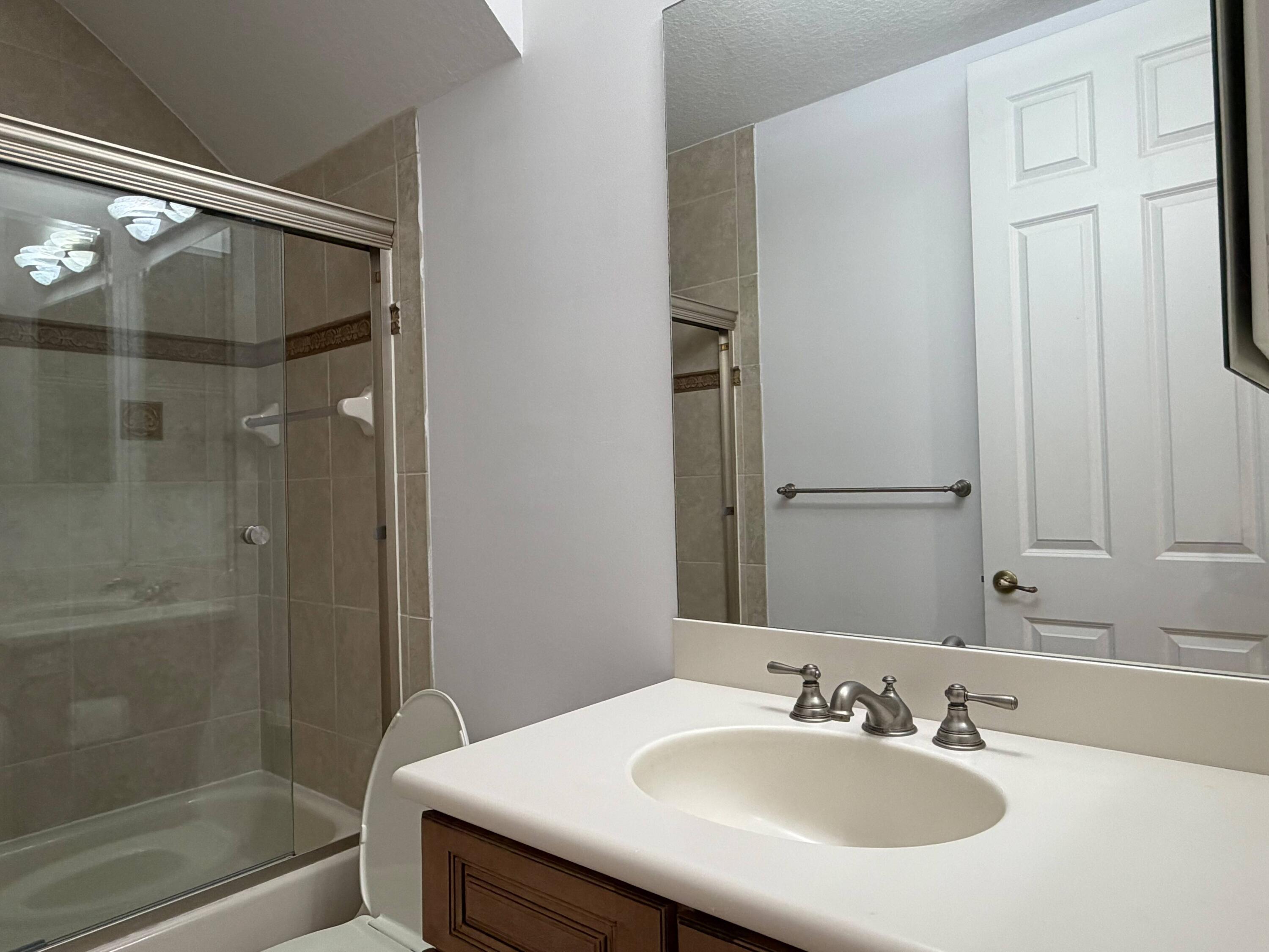 8309 Northwest 8th Way Boca Raton, FL 33487 - Photo 14 of 35 WhatsApp Image 2026-06-09 at 22.53.56 (2