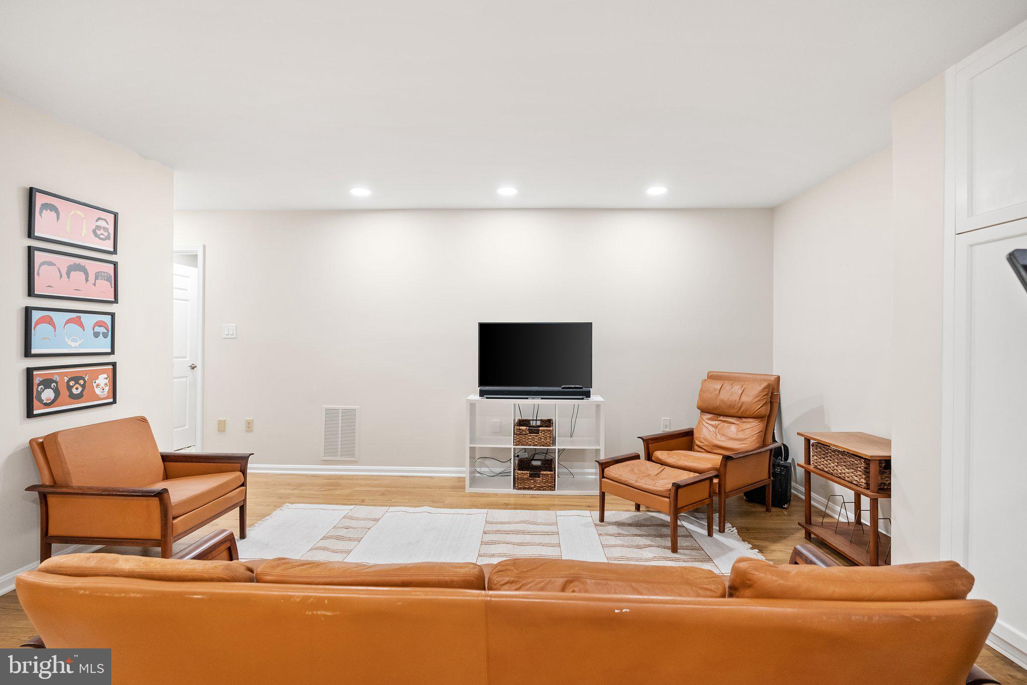 2729 Unicorn Lane Northwest Washington, DC 20015 - Photo 35 of 44