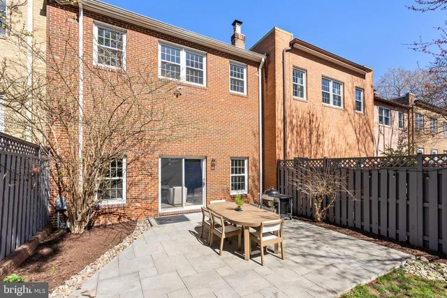 $6,800 | 2729 Unicorn Lane Northwest, Washington, DC 20015