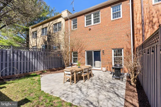 $6,800 | 2729 Unicorn Lane Northwest, Washington, DC 20015