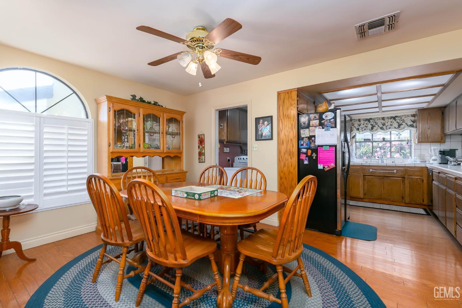 Undisclosed Address Bakersfield, CA 93312 - Photo 18 of 27 a dining room with furniture and window