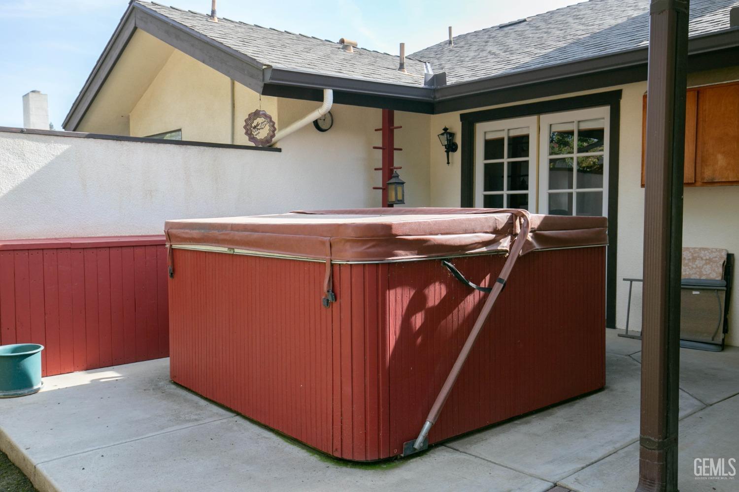 Undisclosed Address Bakersfield, CA 93312 - Photo 9 of 27 a utility room with dryer and washer
