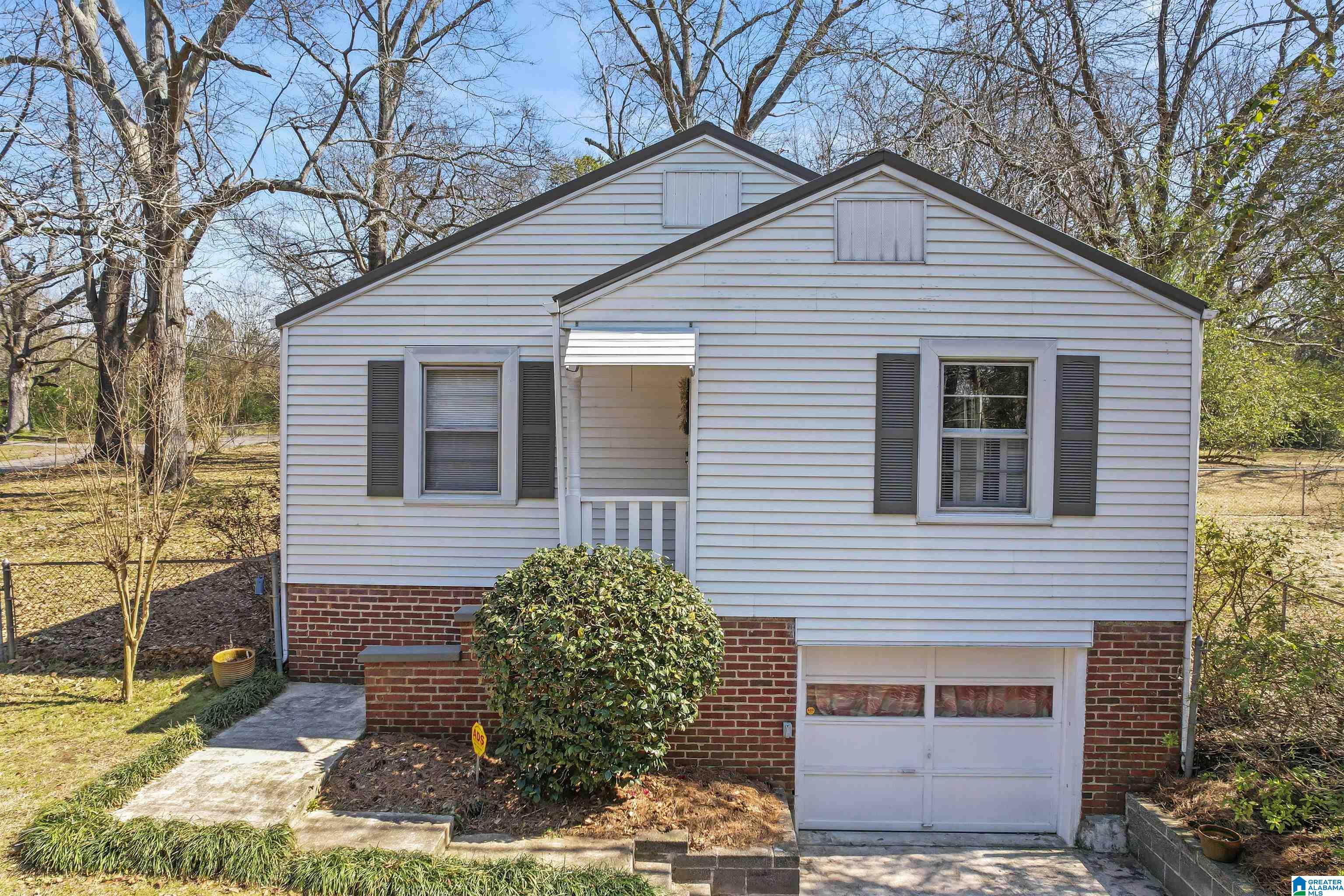 103 Lindberg Road Bessemer, AL 35023 - Photo 1 of 25
