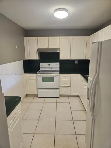 $1,850 | 4314 Northwest 9th Avenue, Unit 53A, Deerfield Beach, FL 33064