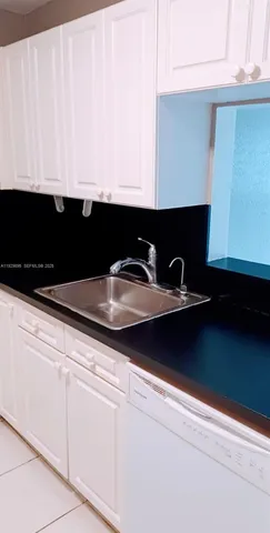 $1,850 | 4314 Northwest 9th Avenue, Unit 53A, Deerfield Beach, FL 33064