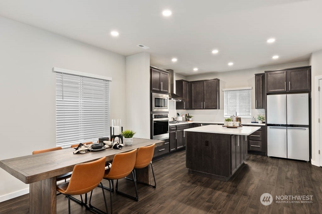 20829 2nd Drive Southeast, Unit EH 35 Bothell, WA 98021 - Photo 3 of 24 Gallery Image 3