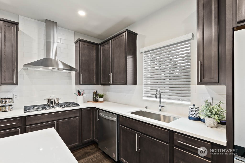 20829 2nd Drive Southeast, Unit EH 35 Bothell, WA 98021 - Photo 6 of 24 Gallery Image 6