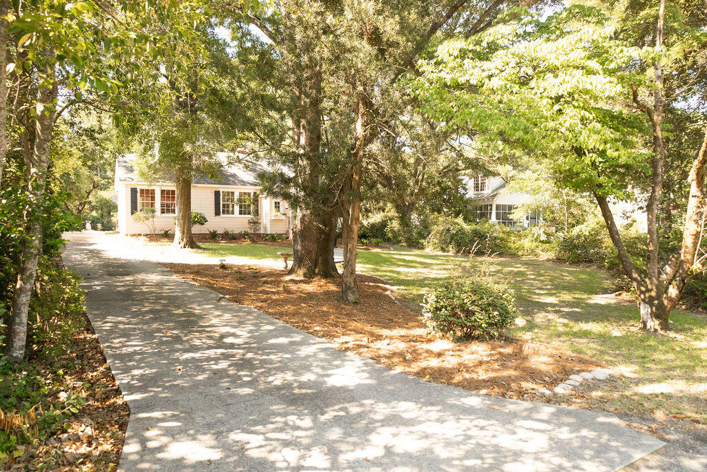 212 Valley Street Walterboro, SC 29488 - Photo 3 of 32 3T6A6464