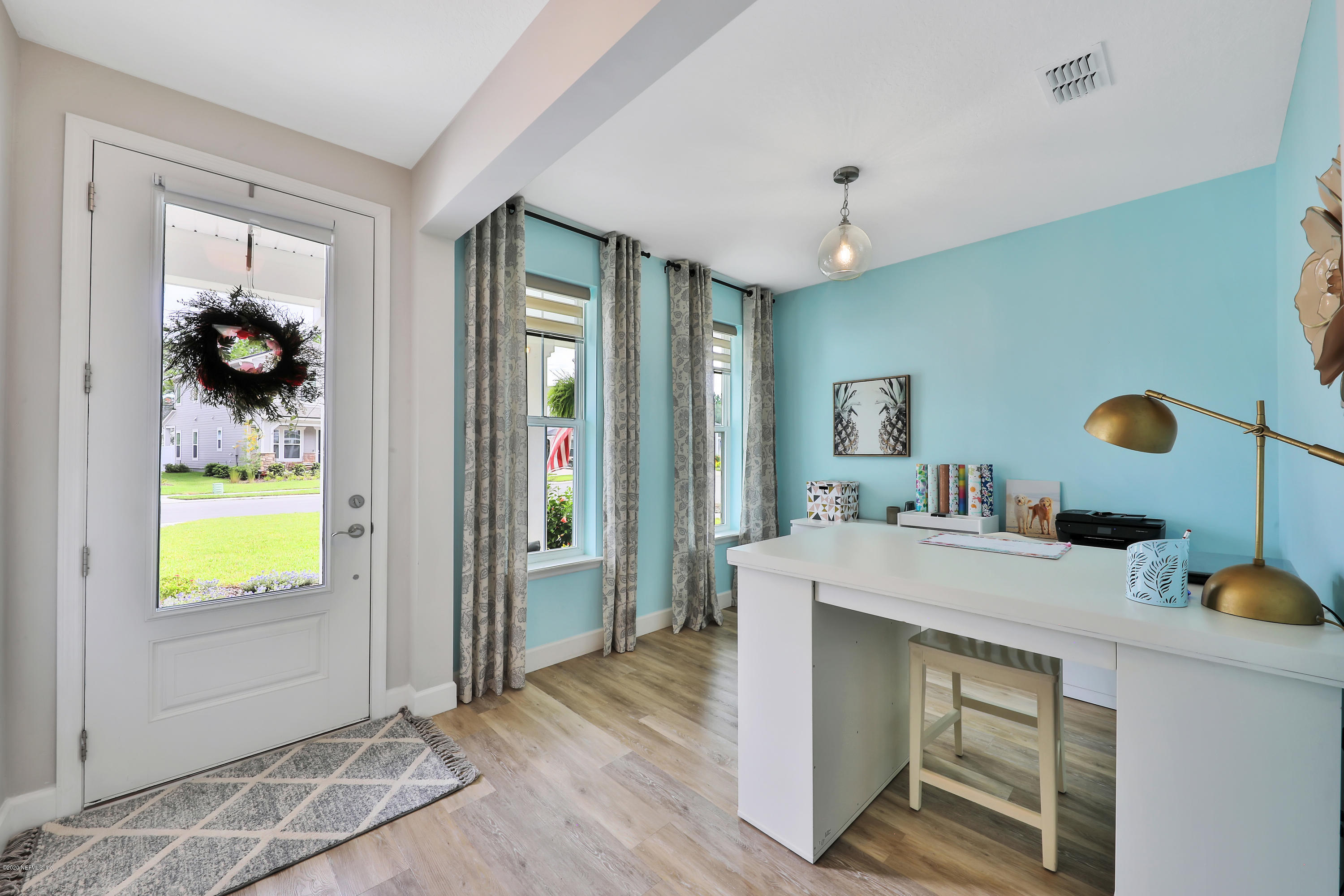 Entry/Office