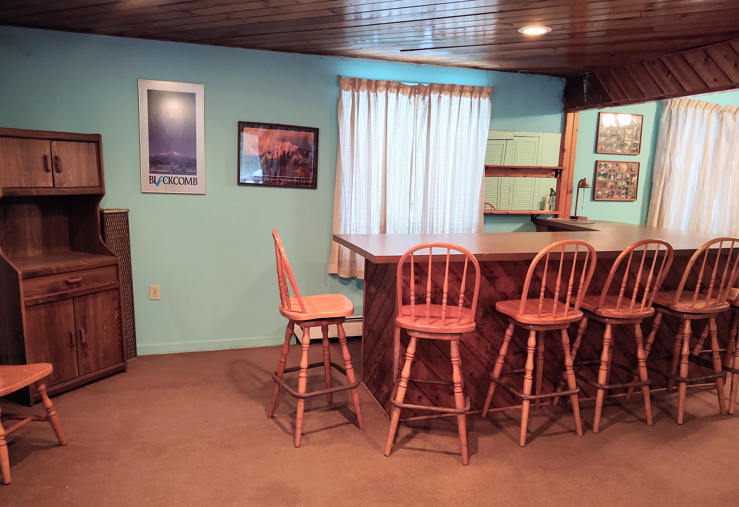 276 West Hill Road Killington, VT 05751 - Photo 9 of 14 Gallery Image 9