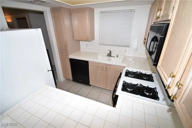 $1,500 | 1901 Villa Palms Court, Unit 101, Las Vegas, NV 89128