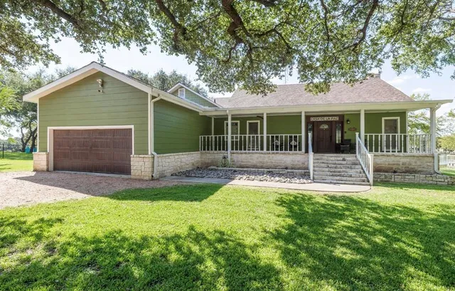 $715,950 | 7319 Feather Bay Boulevard, Brownwood, TX 76801