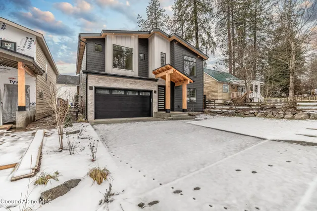 $1,250,000 | 918-920 East Pennsylvania Avenue, Coeur D'Alene, ID 83814