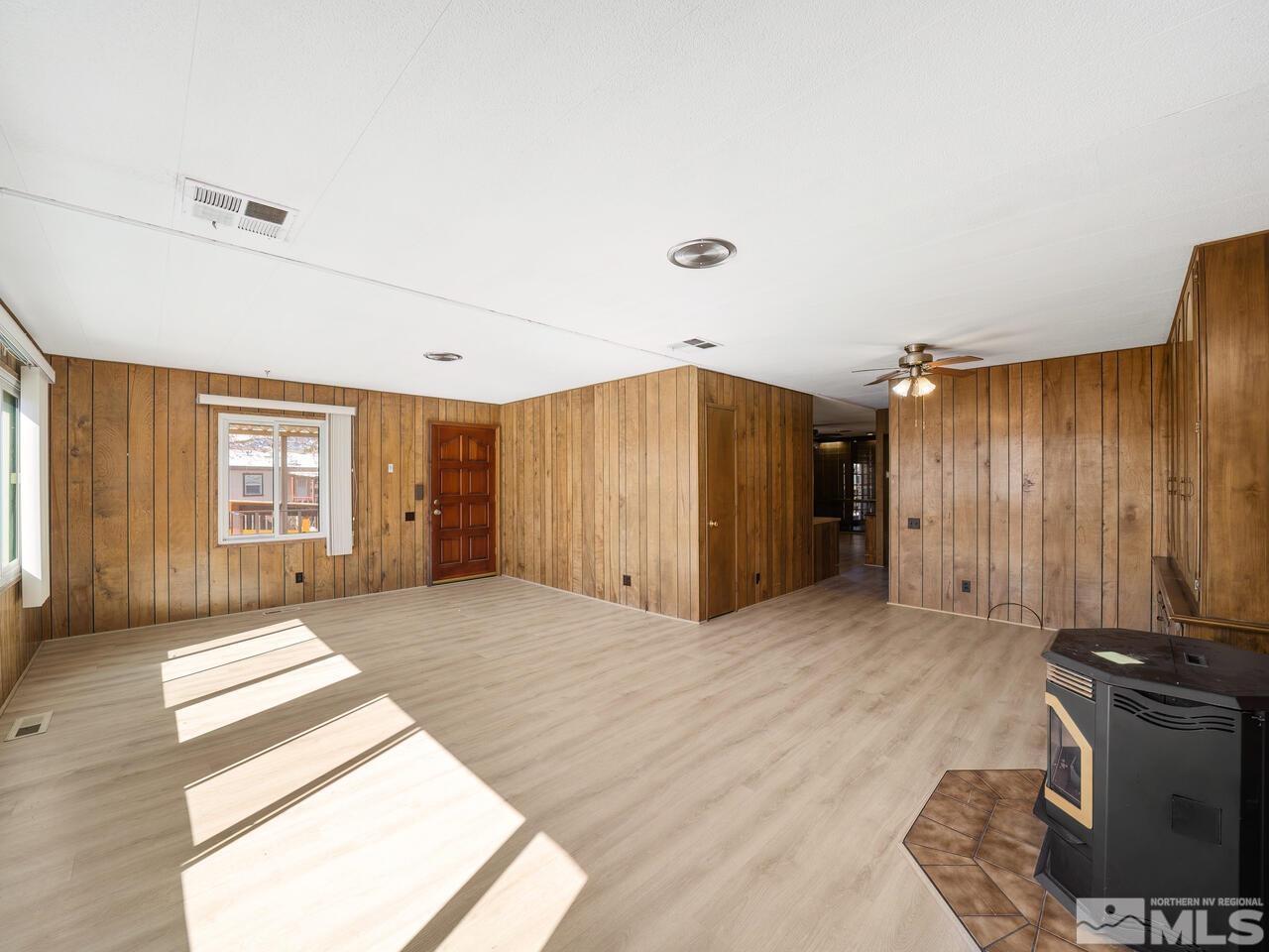 16225 Rhyolite Circle Reno, NV 89521 - Photo 4 of 19 Photo 4