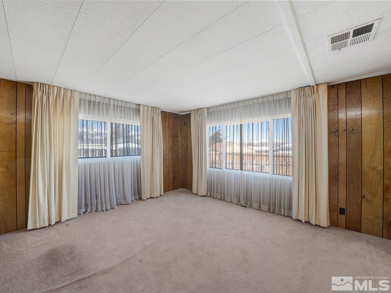 16225 Rhyolite Circle Reno, NV 89521 - Photo 10 of 19 Photo 10