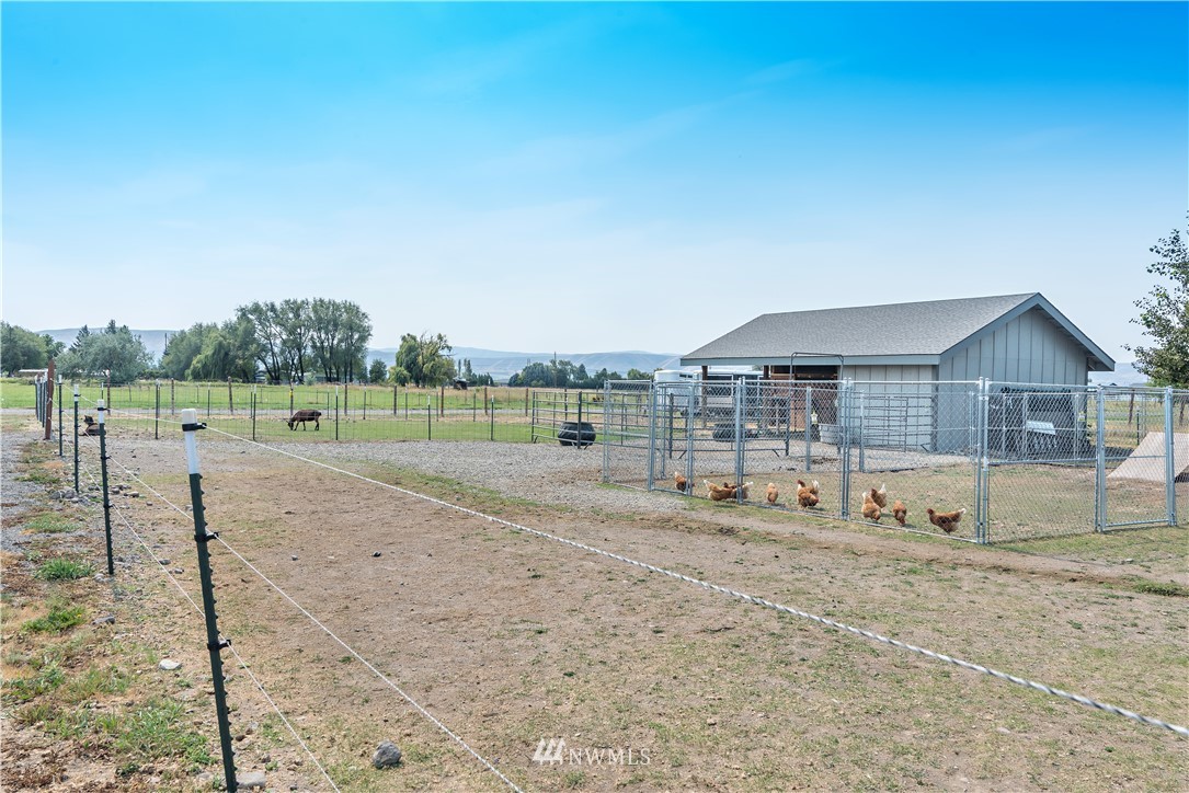 1882 Fairview Road Ellensburg, WA 98926 - Photo 33 of 40 Gallery Image 33