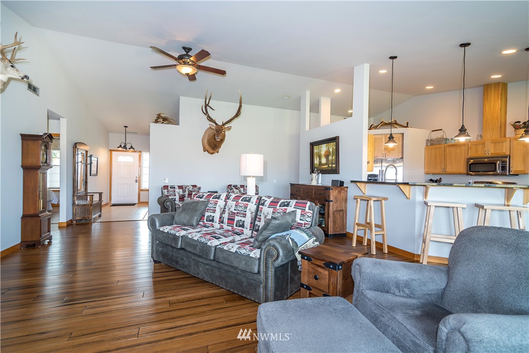 1882 Fairview Road Ellensburg, WA 98926 - Photo 6 of 40 Gallery Image 6