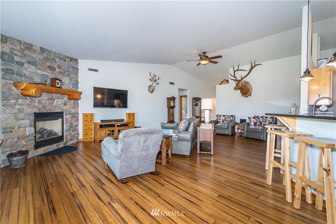 1882 Fairview Road Ellensburg, WA 98926 - Photo 9 of 40 Gallery Image 9