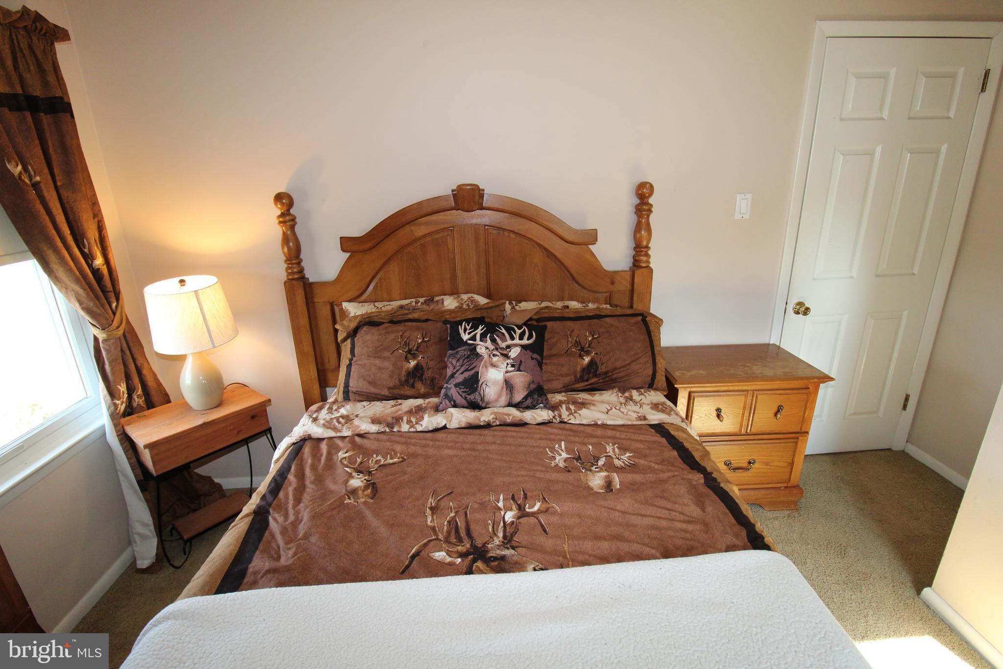 31 Northfield Road Newark, DE 19713 - Photo 21 of 54 a room with a couch