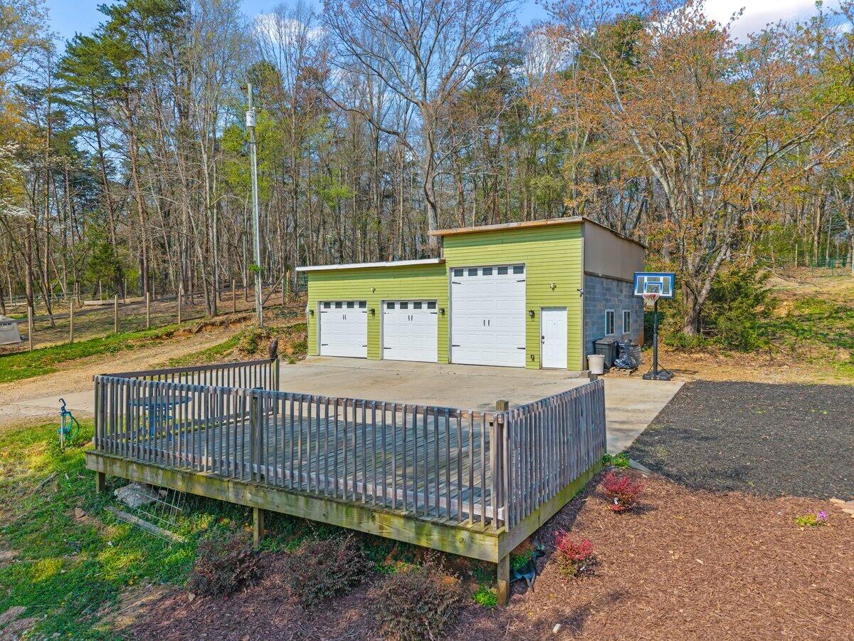 196 Southside Road Sweetwater, TN 37874 - Photo 26 of 48 196 Southside Rd-26 (2)