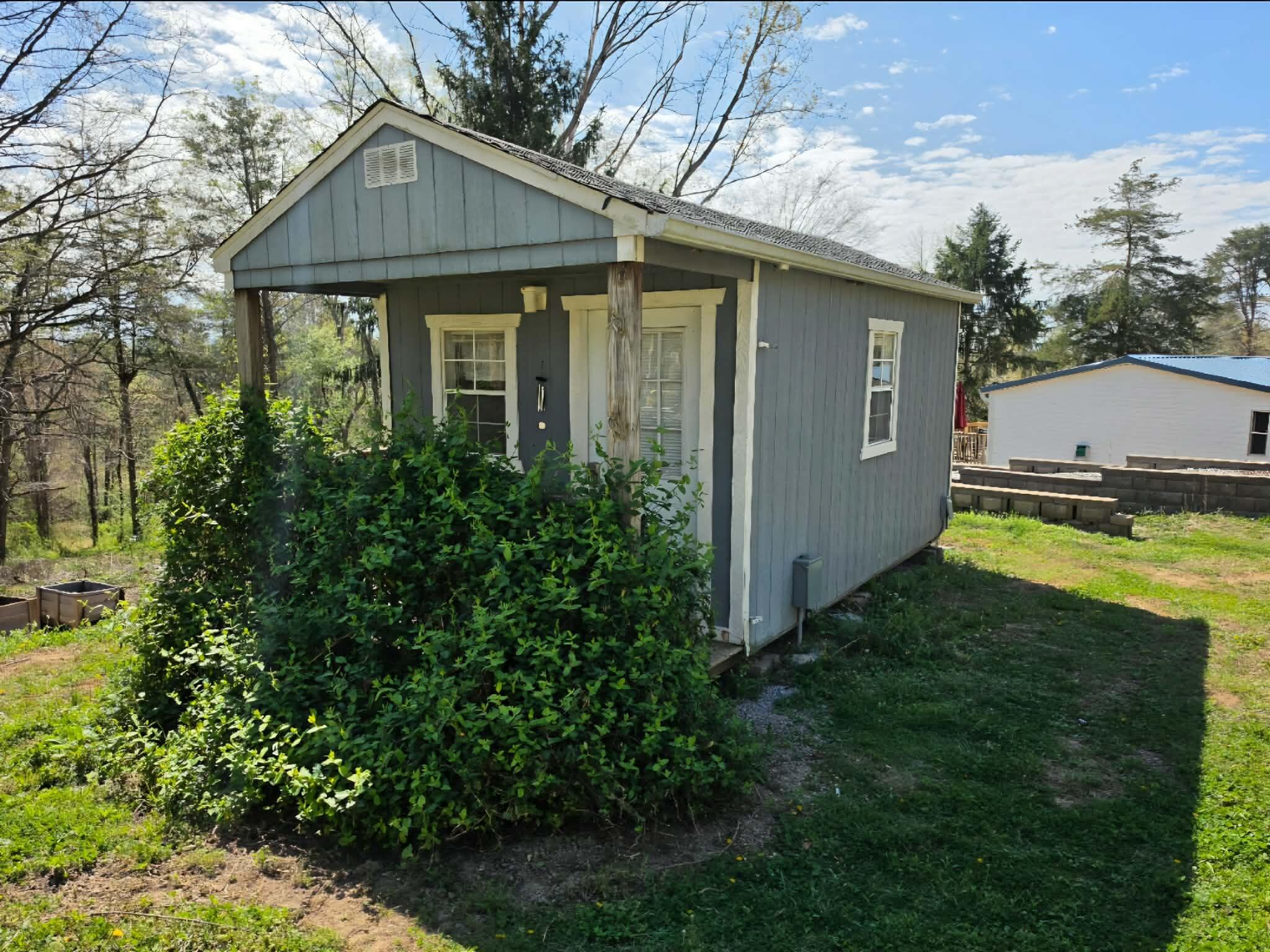 196 Southside Road Sweetwater, TN 37874 - Photo 32 of 48 .