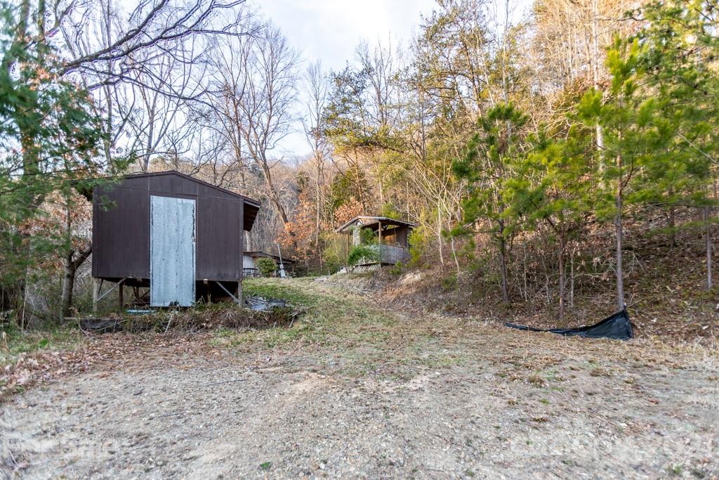67 Mountain View Road Asheville, NC 28806 - Photo 6 of 33 Gallery Image 6