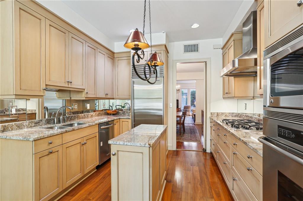805 Rue Royal Metairie, LA 70005 - Photo 10 of 30 Gallery Image 10