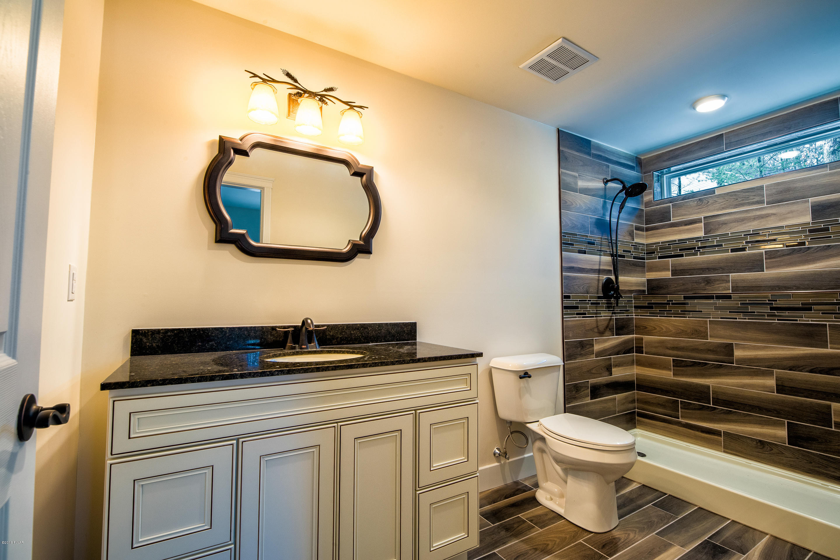 266 West Lakeview Road Lackawaxen, PA 18435 - Photo 13 of 18