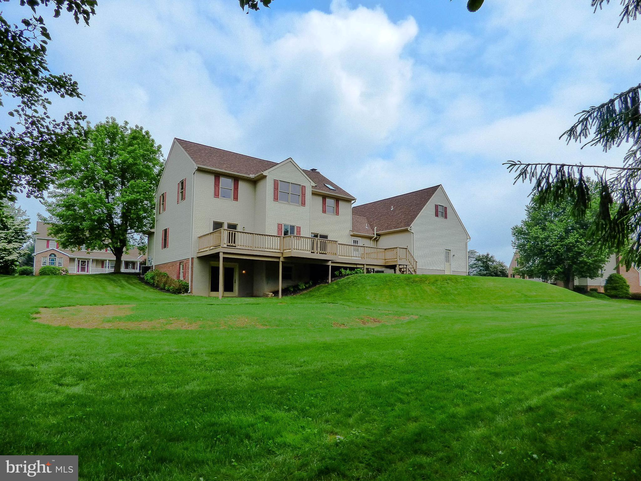 2765 Chestnut Run Road York, PA 17402 - Photo 4 of 58 Gallery Image 4