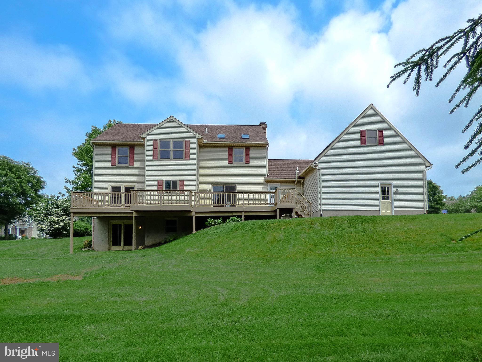 2765 Chestnut Run Road York, PA 17402 - Photo 5 of 58 Gallery Image 5