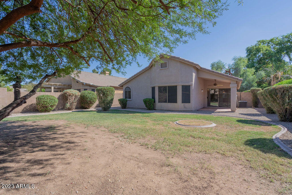 1452 West Blue Ridge Way Chandler, AZ 85248 - Photo 26 of 33 3V6A1371-HDR