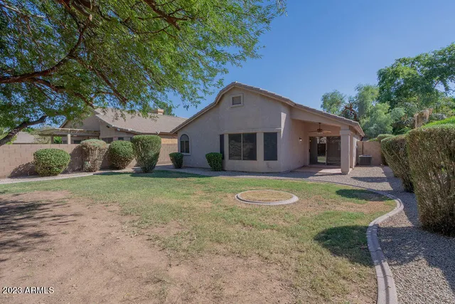 $2,300 | 1452 West Blue Ridge Way, Chandler, AZ 85248