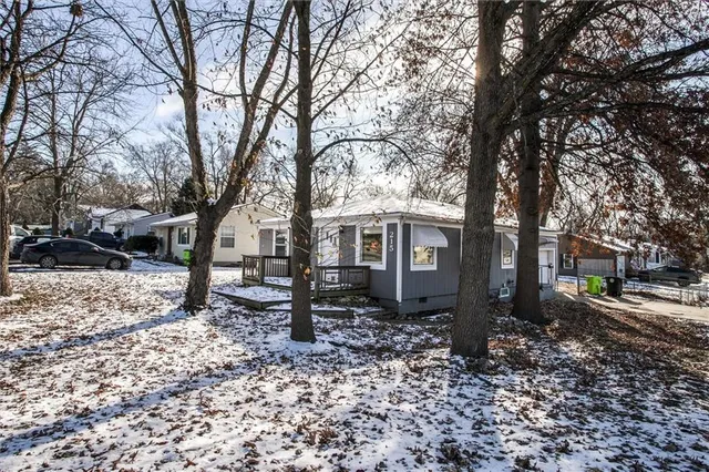 $160,000 | 215 West North Street, Belton, MO 64012