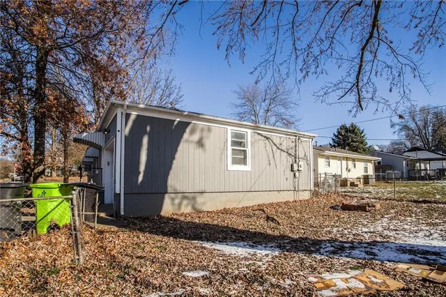 $160,000 | 215 West North Street, Belton, MO 64012