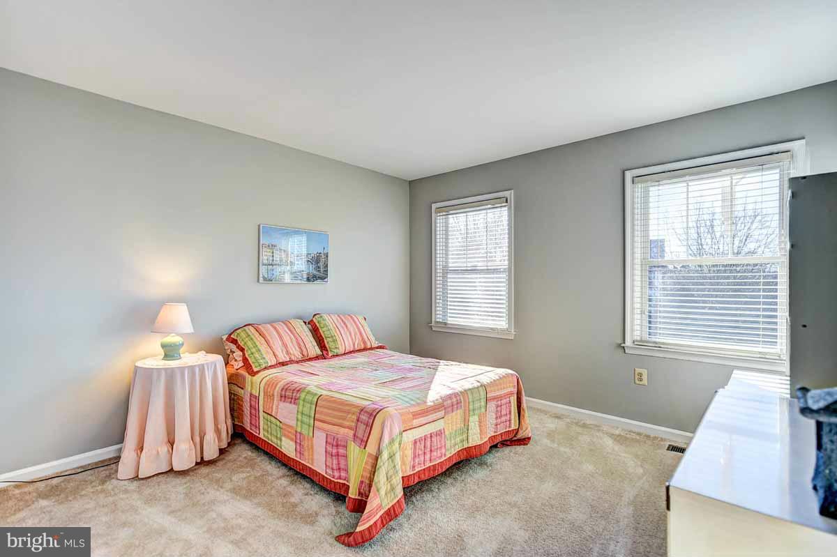 1139 Bandy Run Road Herndon, VA 20170 - Photo 27 of 30 Bedroom ^ Must SEE Virtual Tour Link