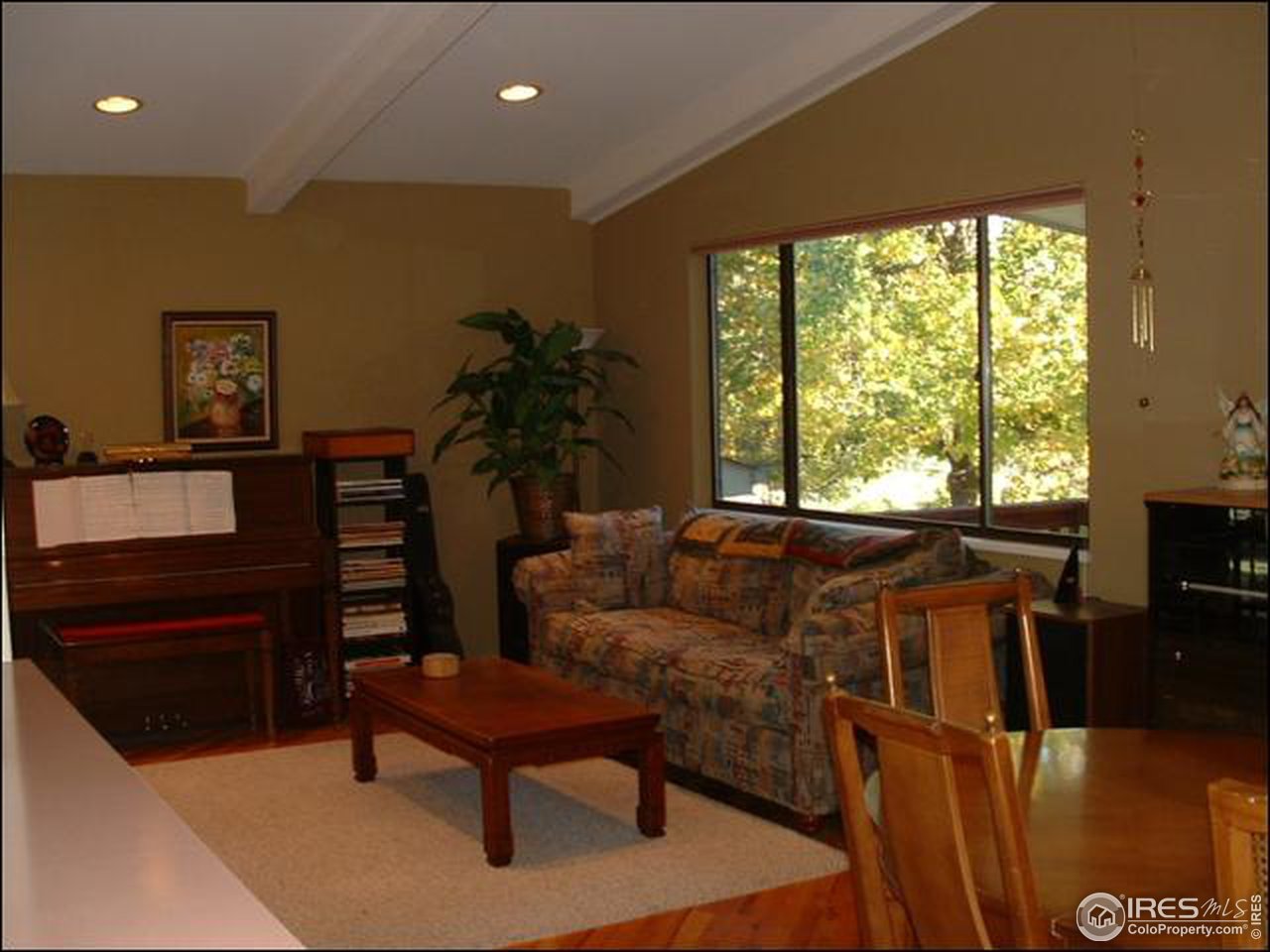 1531 Independence Road Fort Collins, CO 80526 - Photo 3 of 10 Living room 2
