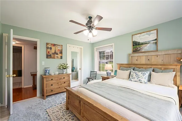 $181,900 | 1230 Chatham Park Drive, Unit C, Pittsburgh, PA 15220