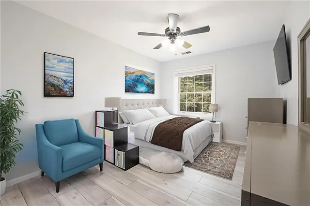 $181,900 | 1230 Chatham Park Drive, Unit C, Pittsburgh, PA 15220