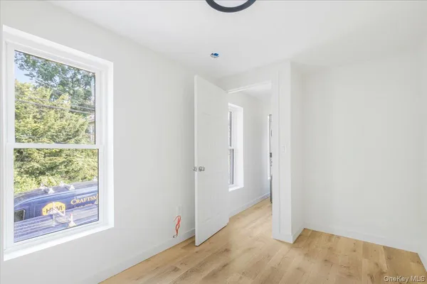 $2,250 | 9 Dubois Street, Unit A, Kingston, NY 12401