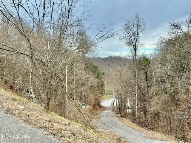 $29,900 | Harness Lane, Speedwell, TN 37870